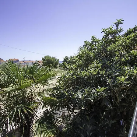 With A Parking Space - 14685 Appartement