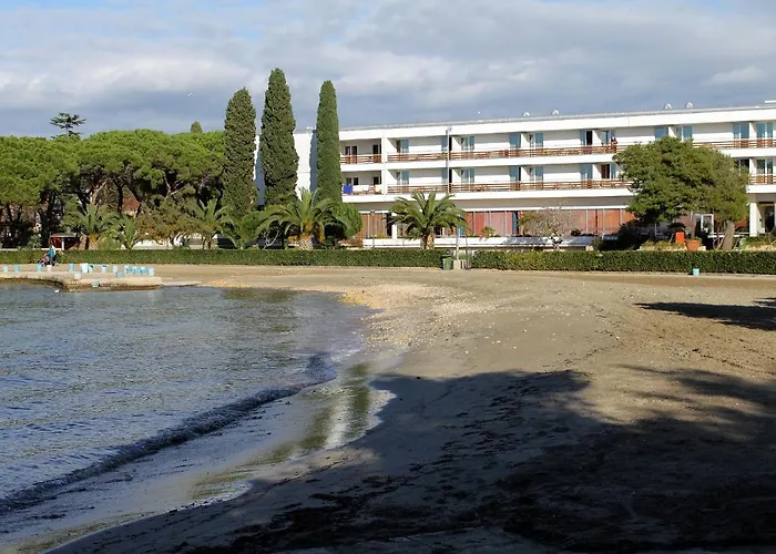 With A Parking Space - 14685 Zadar